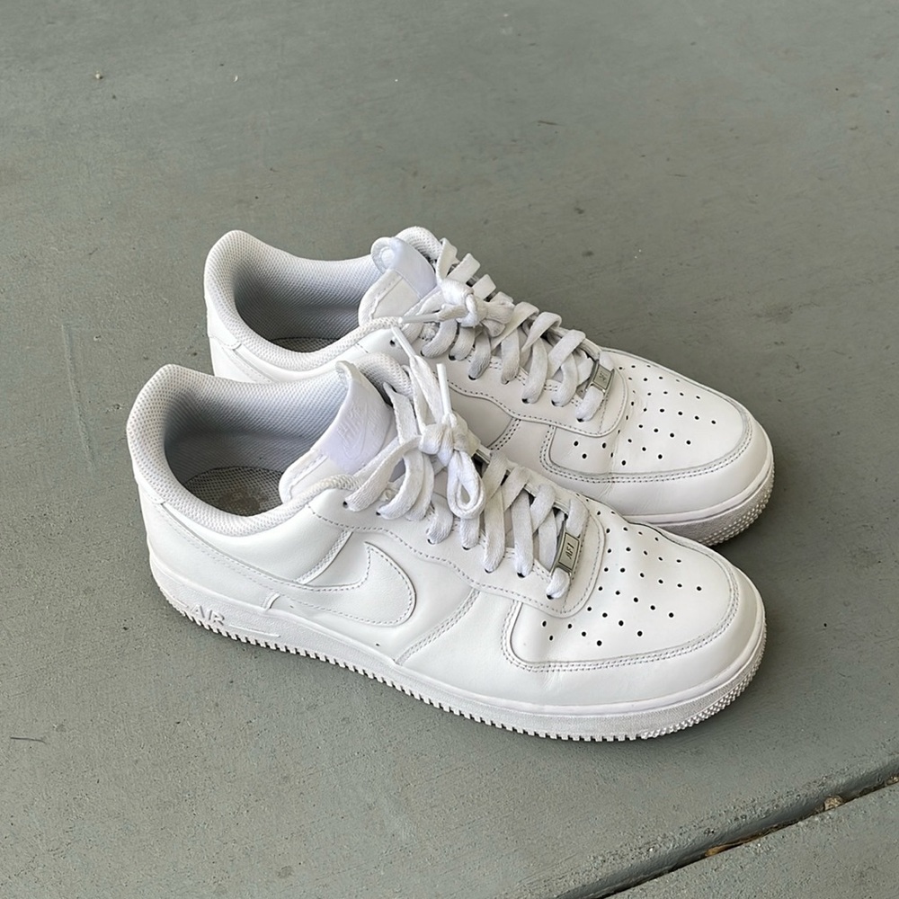 Nike Air Force 1 white size 9.5